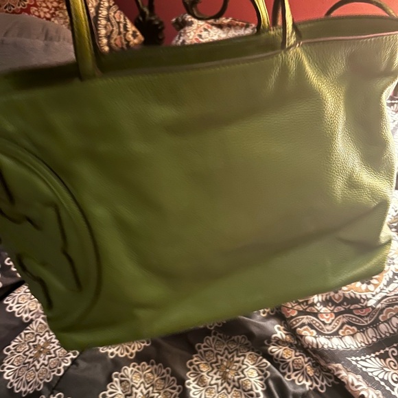 Tory Burch leather soft leather tote - Picture 8 of 10